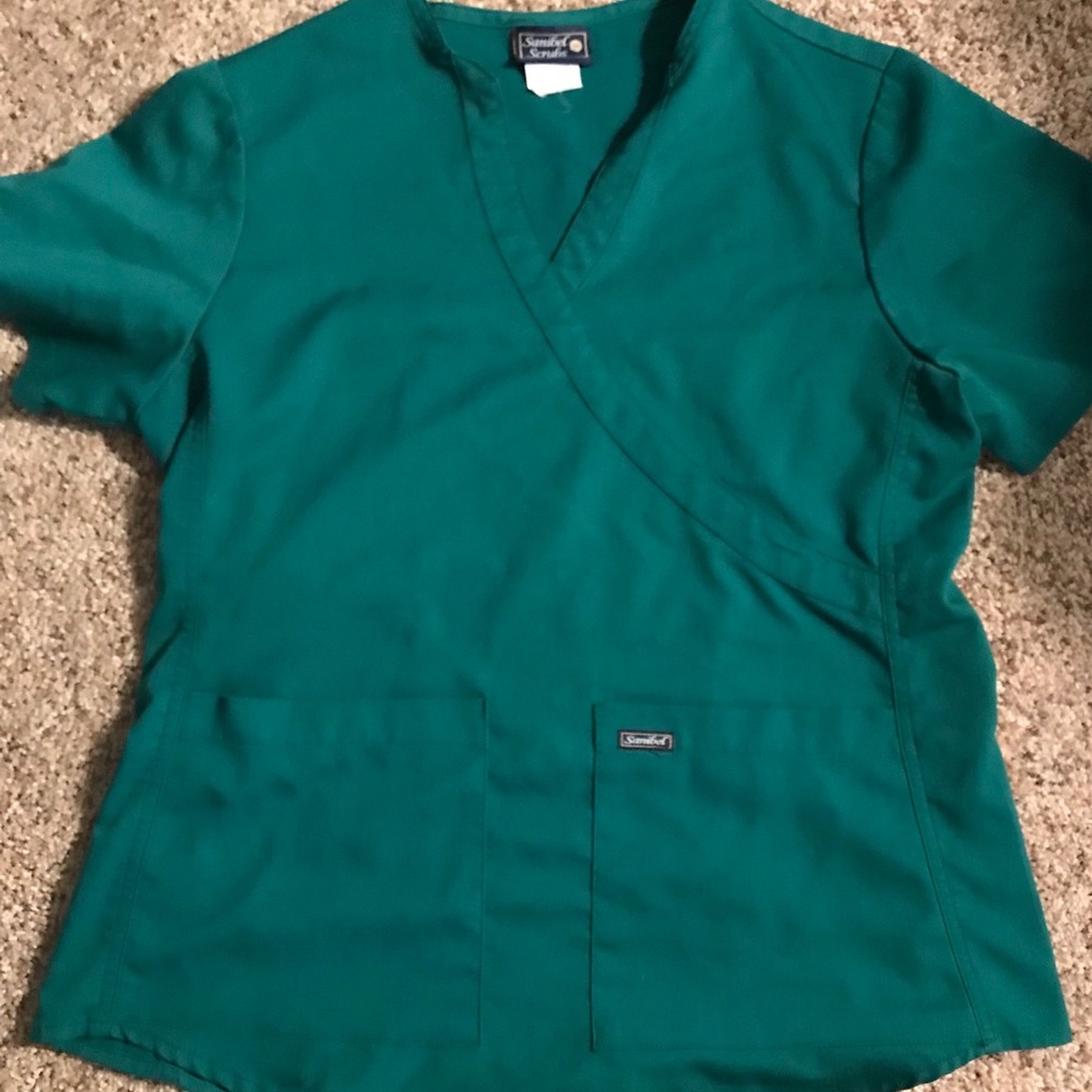 Sanibel scrub top